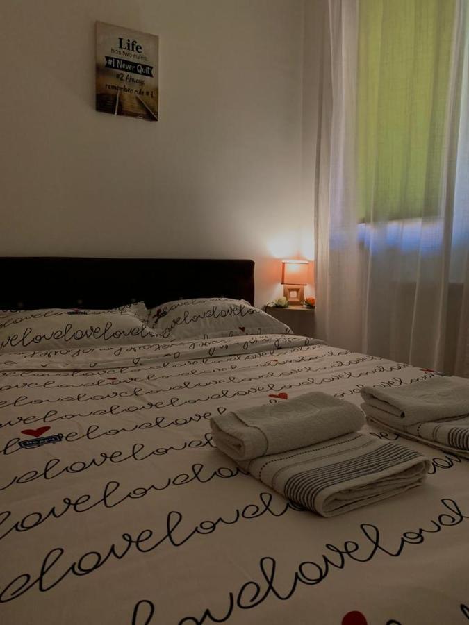 Apartman Manja Lukavica Eksteriør billede